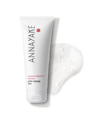 Mousse nettoyante...